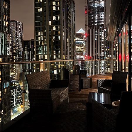 Stylish Apartment In Canary Wharf London Exterior photo